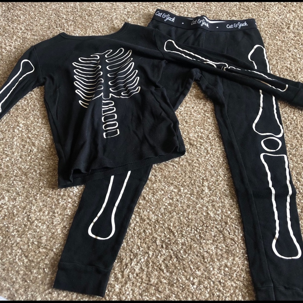 Cat and Jack Skelton Pajamas unisex